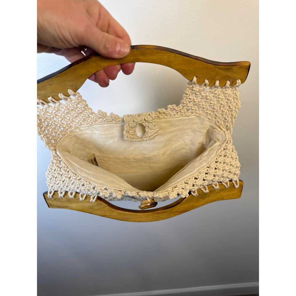 Handmade Crochet Macrame Tote Bag in Cream. OS - Picture 4 of 7
